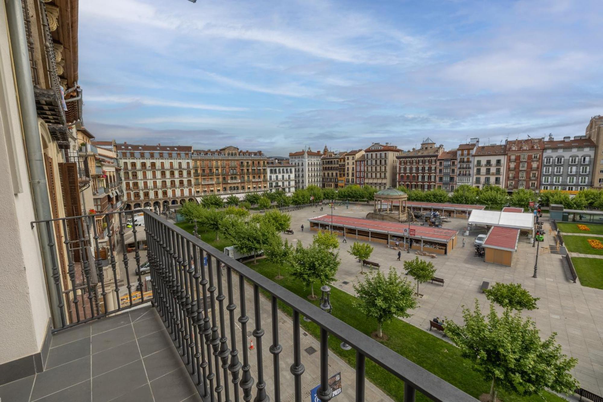 Tuapartamento Gran Boutique - Centro Ciudad Plaza Del Castillo Apartment